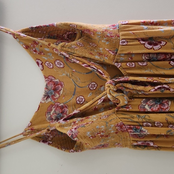 Jumpsuit With Pockets - Picture 3 of 3